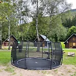 & - Base Camp Medvedin * Шпиндлерув-Млин