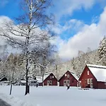& - Base Camp Medvedin