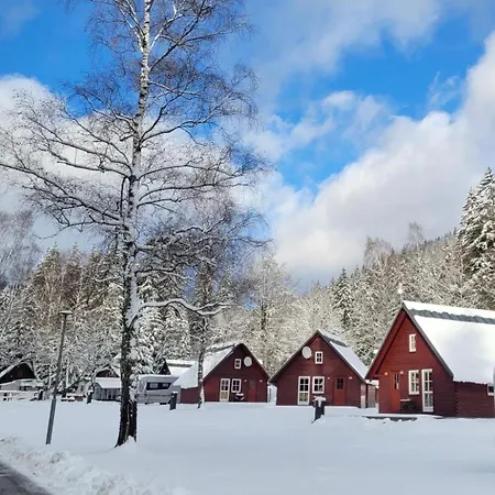 & - Base Camp Medvedin