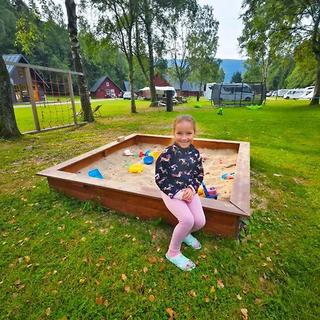 Kamp alanı & - Base Camp Medvedin
