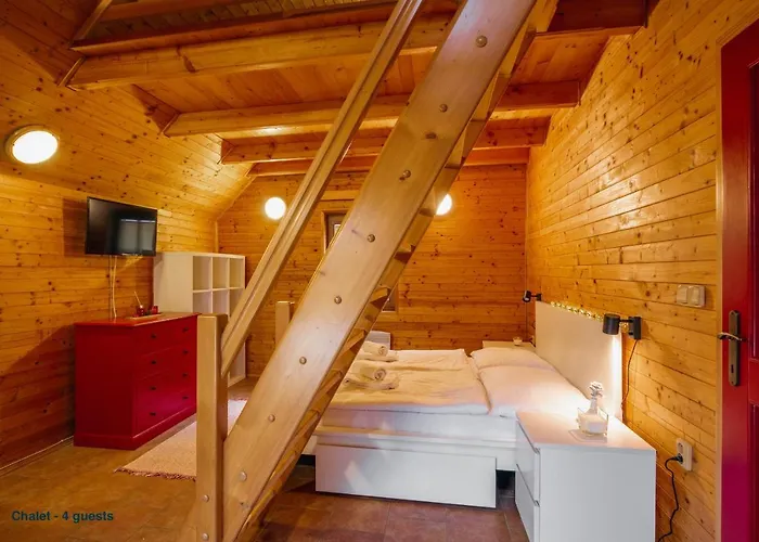 Chalets&apartments - Base Camp Medvědín