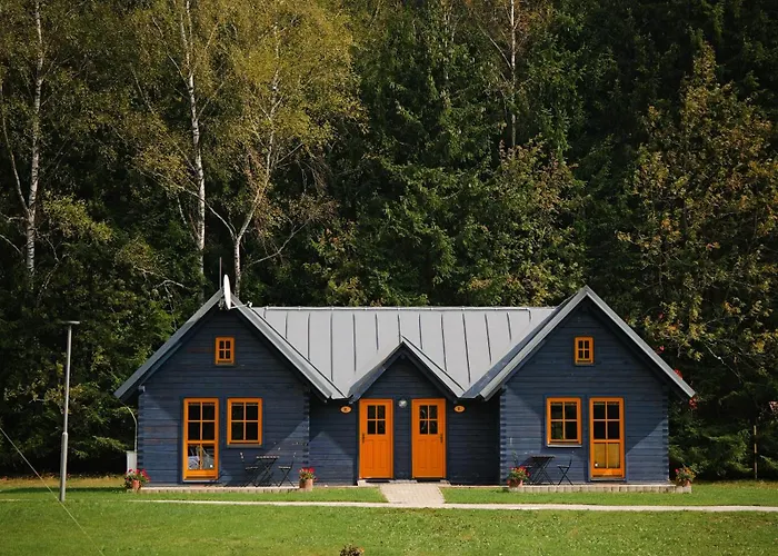 Kemp Chalets&apartments - Base Camp Medvědín