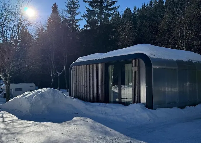 Kamp alanı & - Base Camp Medvedin Špindlerŭv Mlýn